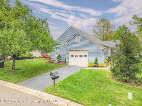 177 Concordia Cir, Monroe, NJ 08831