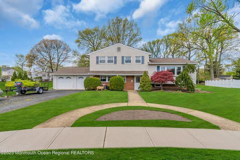13 Judith Ct, Ocean, NJ 07712