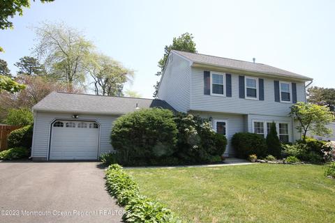 42 Danbury Rd, Tinton Falls, NJ 07753