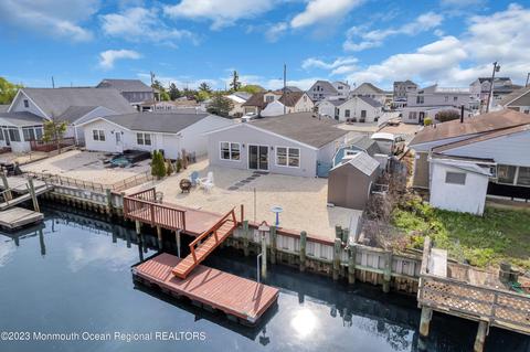 34 S Spinnaker Dr, Little Egg Harbor, NJ 08087