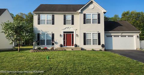 306 Montana Trl, Browns Mills, NJ 08015
