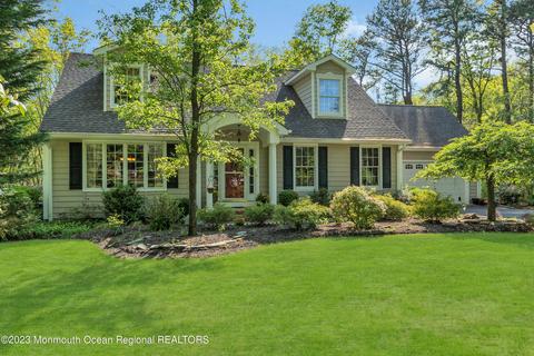 1751 Silverton Rd, Toms River, NJ 08753