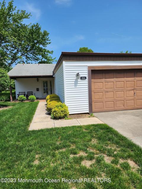 258 Monroe Rd # A, Monroe, NJ 08831