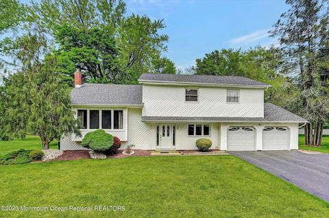 4 Wylie Ter, Morganville, NJ 07751