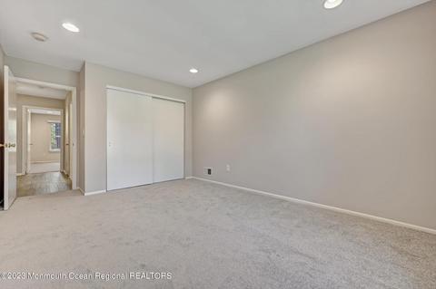 15 Kitty Ct, Brick, NJ 08724 photo 13