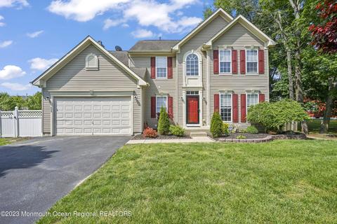 629 Green Grove Rd, Neptune City, NJ 07753