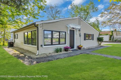 101 Sea Bright Rd, Forked River, NJ 08731