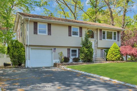 400 Diamond Rd, Jackson, NJ 08527