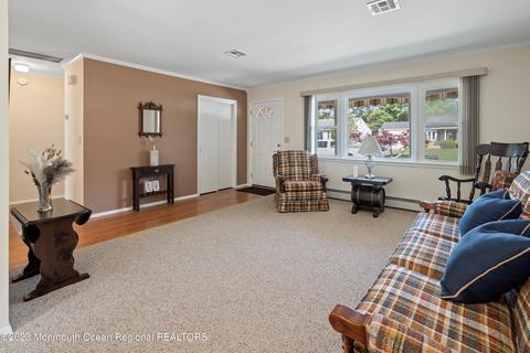 22 Beaverbrook Dr, Berkeley, NJ 08721 photo 4