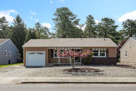 22 Beaverbrook Dr, Berkeley, NJ 08721 photo 2
