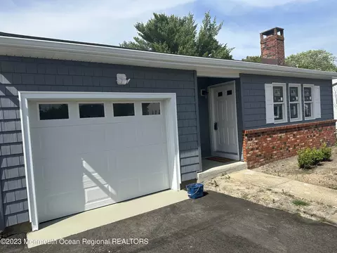 54 Carlisle Rd, Toms River, NJ 08757