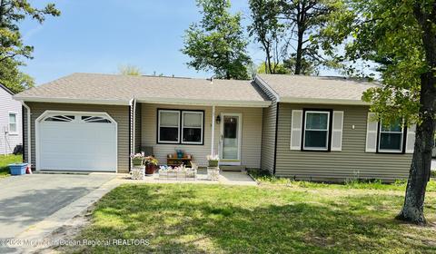 30 Norwalk Ave #70, Whiting, NJ 08759
