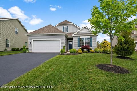 11 Woodchuck Dr, Barnegat, NJ 08005
