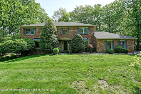 14 Cheryl Ln, Millstone, NJ 08510