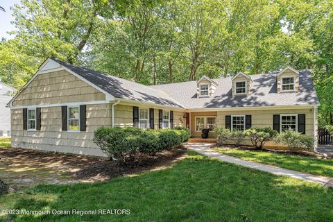 54 Balmoral Ave, Matawan, NJ 07747