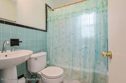 34 Overhill Rd, Matawan, NJ 07747 photo 15