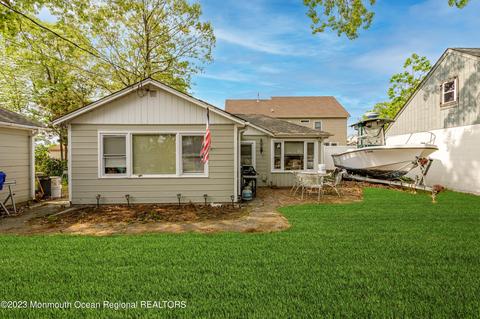530 Princeton Ave, Brick, NJ 08724
