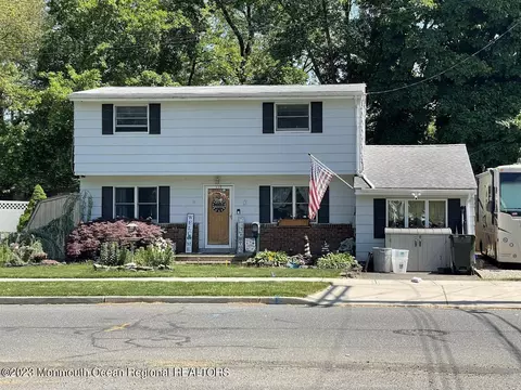 115 Cindy St, Old Bridge, NJ 08857