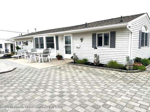 20 E Tuna Way, Lavallette, NJ 08735