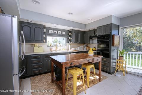 15 Appleton Ave, Leonardo, NJ 07737 photo 8