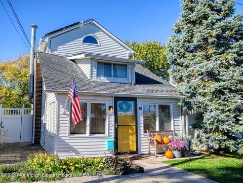 15 Appleton Ave, Leonardo, NJ 07737