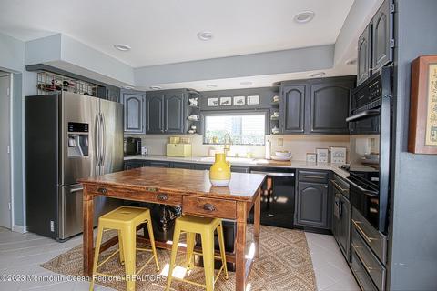 15 Appleton Ave, Leonardo, NJ 07737 photo 7