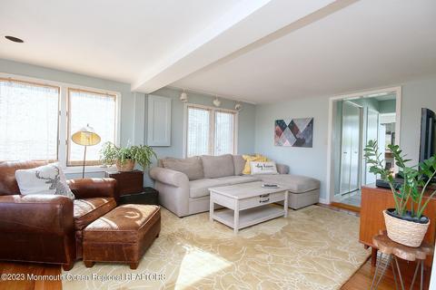 15 Appleton Ave, Leonardo, NJ 07737 photo 2