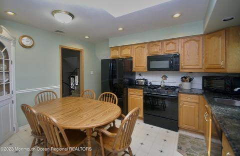 18 Camillo Dr, Wayne, NJ 07470 photo 11