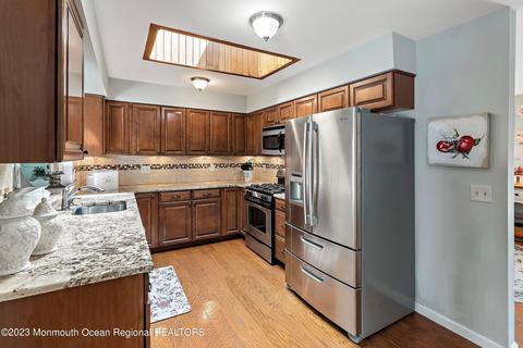 370 Constitution Dr, Forked River, NJ 08731 photo 11