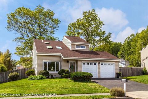 1140 Alaska Ave, Brick, NJ 08724
