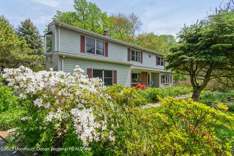834 Arthur Dr, Middletown, NJ 07748
