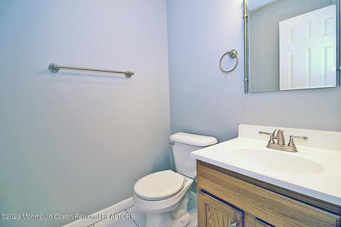 49 Lighthouse Dr, Waretown, NJ 08758 photo 27