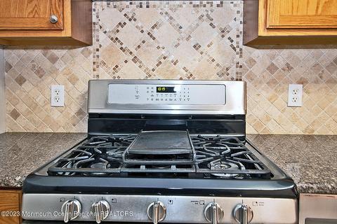 49 Lighthouse Dr, Waretown, NJ 08758 photo 11