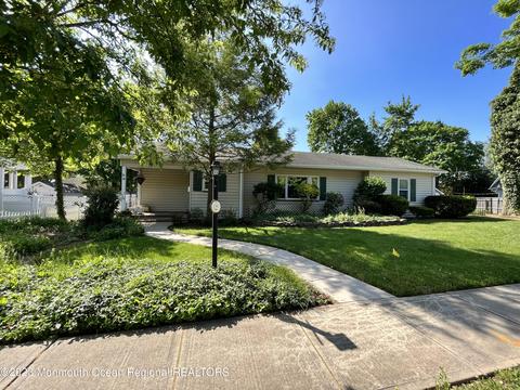 36 Woodbine Ave, Little Silver, NJ 07739