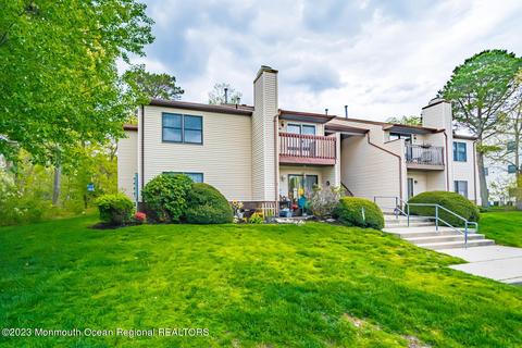 48 Whitemarsh Ct, Little Egg Harbor, NJ 08087