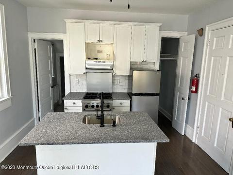 301 8th Ave, Asbury Park, NJ 07712
