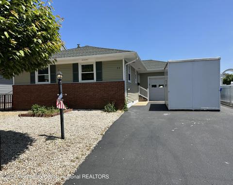 39 Brower Dr, Brick, NJ 08723 photo 2