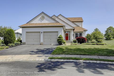 3 Carlyle Ct, Manchester, NJ 08759