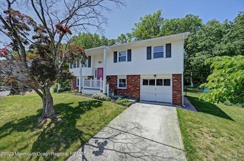10 Iris Dr, Jackson, NJ 08527 photo 2