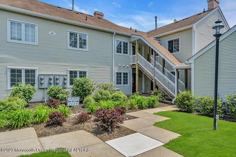 81 Winthrop Rd # F, Monroe, NJ 08831