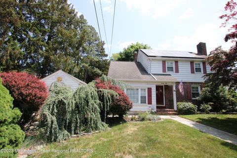 29 Rose Ct, Eatontown, NJ 07724