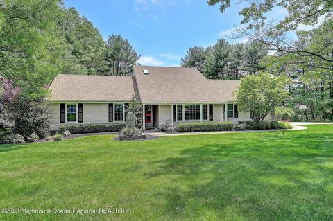 6 Ashley Dr, Holmdel, NJ 07733