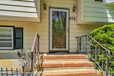 676 W Commodore Blvd, Jackson, NJ 08527 photo 4
