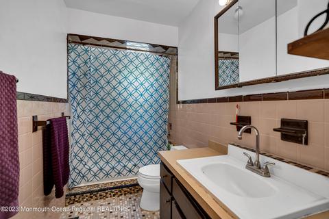 676 W Commodore Blvd, Jackson, NJ 08527 photo 12
