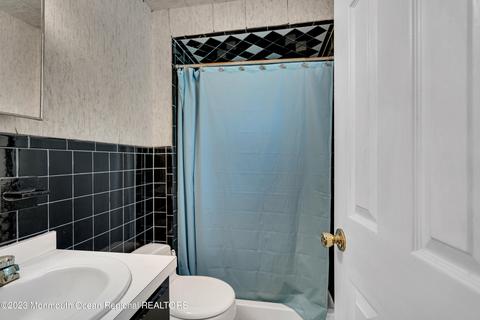 676 W Commodore Blvd, Jackson, NJ 08527 photo 18