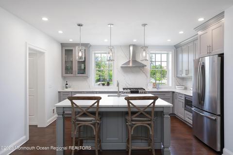 10 Russel Ave, Oceanport, NJ 07757