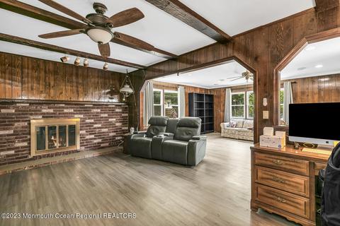 618 Rolling Hills Dr, Brick, NJ 08724 photo 11