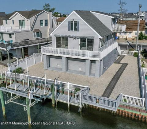 208 Morris Blvd, Beach Haven West, NJ 08050