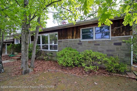 731 Alpine St, Forked River, NJ 08731 photo 3