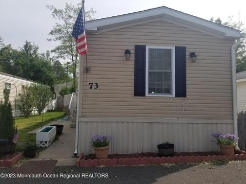 73 Ellie St, Hazlet, NJ 07730